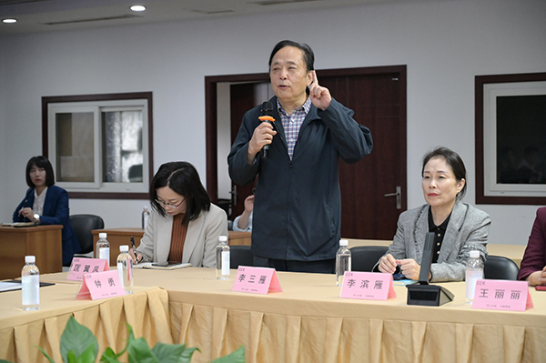 小4錦城李三雁院長.jpg